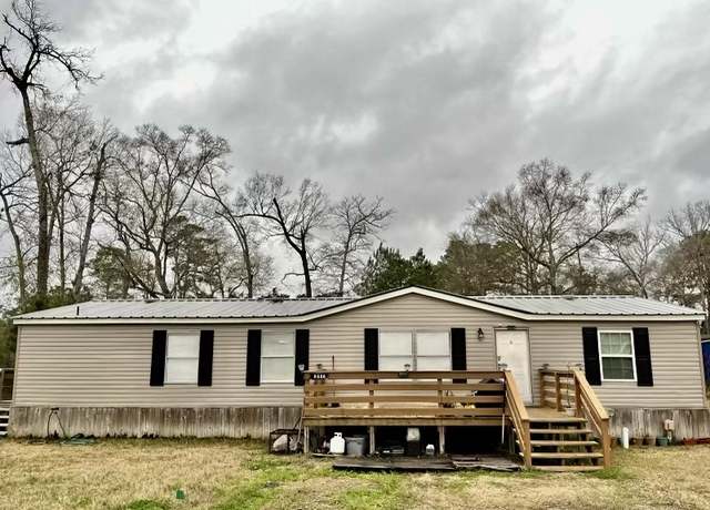 Property at 6686 Waukegan Rd, Conroe, TX 77306, 3 beds, 2 baths