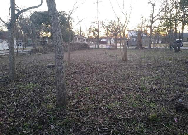 Property at 7902 Pointer St, Houston, TX 77016