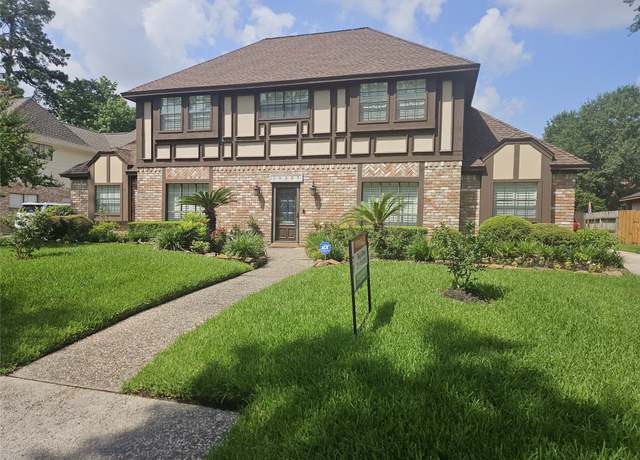 Property at 18327 Forest Elms Dr, Spring, TX 77388, 4 beds, 2.5 baths