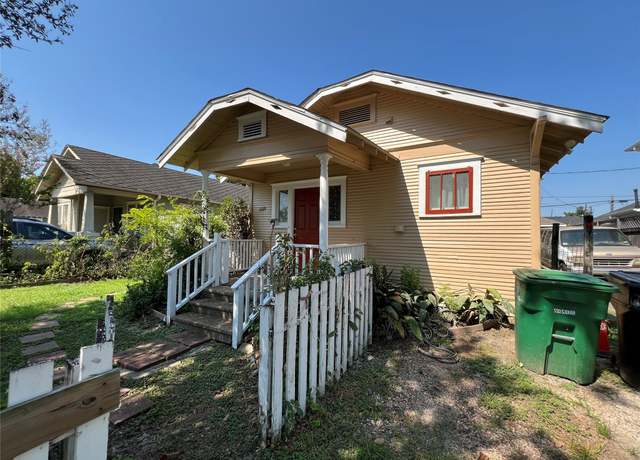 Property at 1109 Walton St, Houston, TX 77009, 3 beds, 3 baths