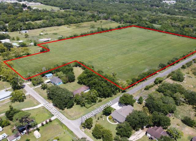 Property at 7317 2nd Street St, Hitchcock, TX 77563