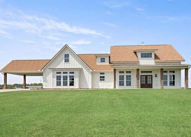 Property at 12645 Ridgeleigh Dr, Beaumont, TX 77705, 4 beds, 2.5 baths