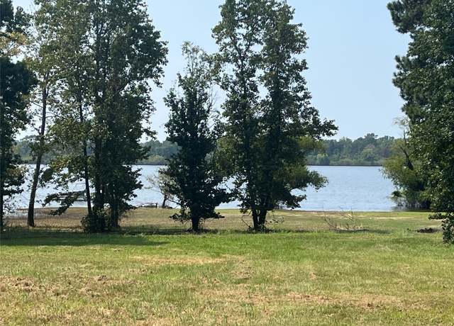 Property at 1000 County Road 471, Etoile, TX 75944