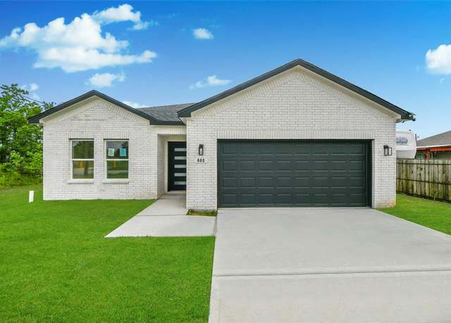 Property at 600 Road 5105, Cleveland, TX 77327, 4 beds, 2.5 baths