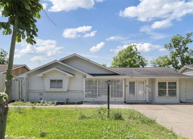 Property at 8631 Alcott Dr, Houston, TX 77080, 3 beds, 1.5 baths