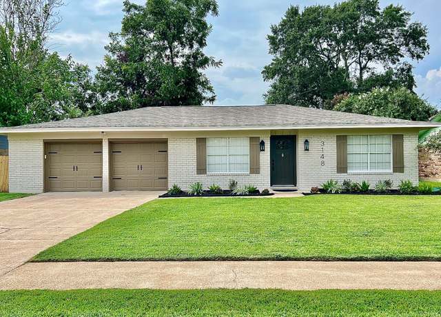 Property at 3148 Galewood Ln, Port Neches, TX 77651, 3 beds, 2 baths