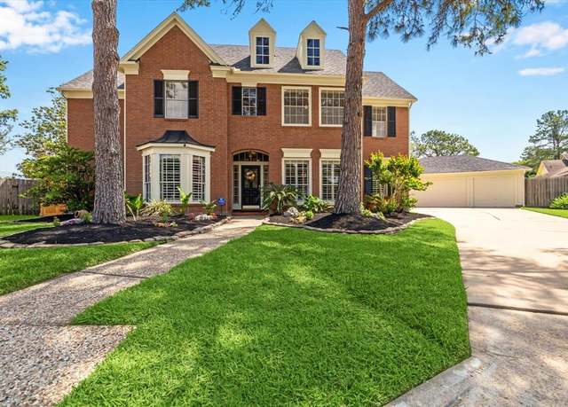 Property at 5134 Manorhaven Ln, Houston, TX 77084, 4 beds, 2.5 baths