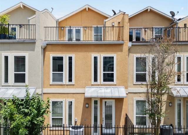 Property at 1636 Cohn St, Houston, TX 77007, 2 beds, 3 baths