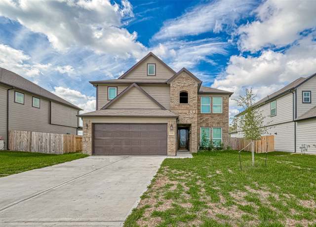 Property at 2914 Godric Hollow Ln, Rosenberg, TX 77471, 4 beds, 2.5 baths
