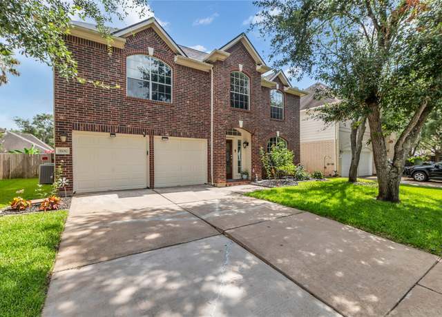Property at 5506 Poundstone Ct, Sugar Land, TX 77479, 4 beds, 2.5 baths