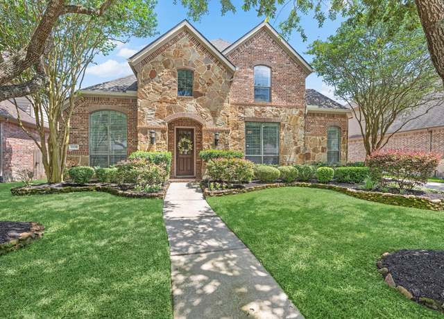 Property at 12118 Pinelands Park Ln, Humble, TX 77346, 4 beds, 4 baths