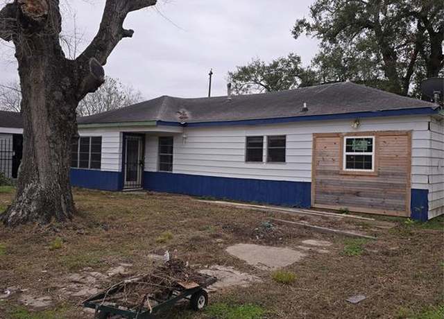 Property at 5318 Longmeadow St, Houston, TX 77033, 3 beds, 1 bath