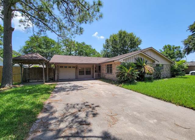 Property at 1703 Raintree St, Baytown, TX 77520, 3 beds, 2 baths
