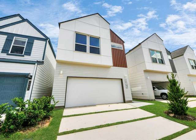 Property at 3009 Pelon Cay Dr, Houston, TX 77047, 3 beds, 2.5 baths