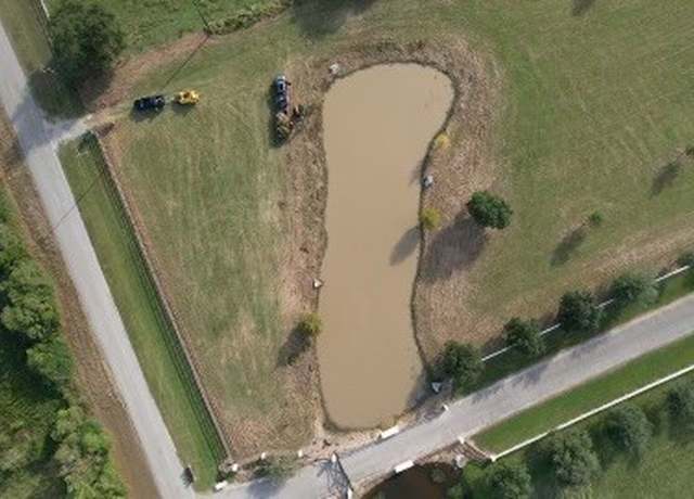 Property at 32007 Meadow View Ln, Waller, TX 77484