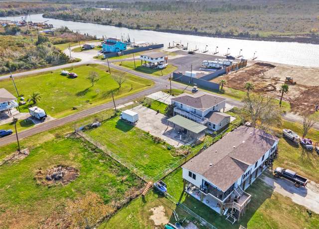 Property at 160 Darden, Anahuac, TX 77514, 5 beds, 3 baths