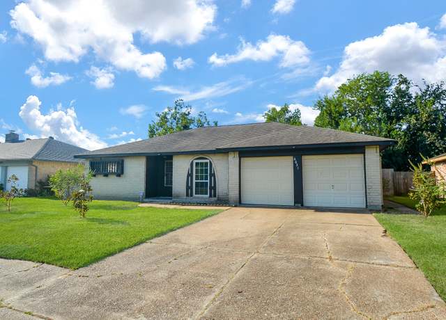 Property at 6631 Indian Falls Dr, Missouri City, TX 77489, 3 beds, 2 baths