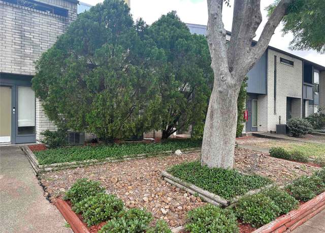 Property at 8320 Augustine Dr Unit E, Houston, TX 77036, 3 beds, 2.5 baths
