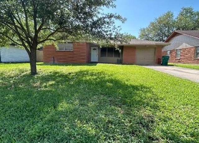 Property at 2118 Cherry Street Ln, Pasadena, TX 77502, 3 beds, 1 bath
