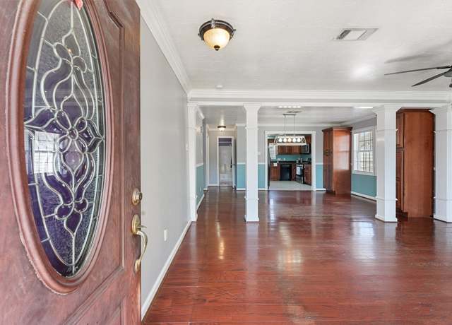 Property at 4515 Salina St, Houston, TX 77026, 4 beds, 2 baths