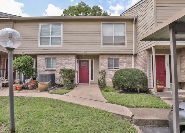 Property at 5005 Georgi Ln #167, Houston, TX 77092, 2 beds, 2.5 baths