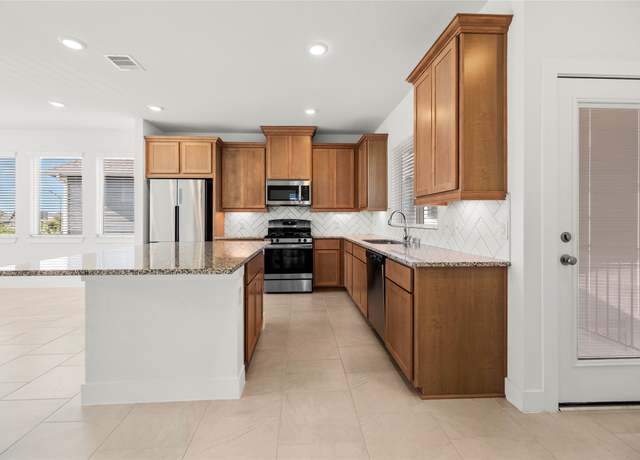 Property at 7619 Chinkapin Grove Ln, Katy, TX 77493, 3 beds, 2.5 baths