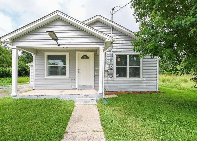 Property at 312 Hemphill St, Texas City, TX 77591, 3 beds, 1 bath