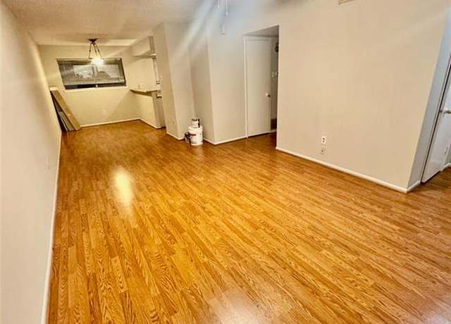 Property at 7714 Renwick Dr Unit M67, Houston, TX 77081, 2 beds, 1 bath