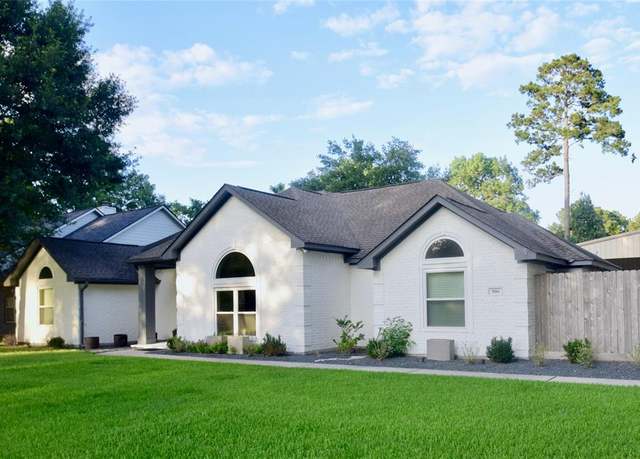 Property at 906 Weeping Willow Way, Magnolia, TX 77354, 3 beds, 2.5 baths