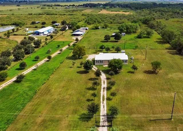 Property at 2234 Hopkins Rd, Beasley, TX 77417, 3 beds, 2 baths