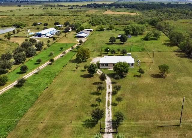 Property at 2234 Hopkins Rd, Beasley, TX 77417, 3 beds, 2 baths