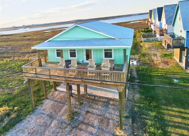 Property at 1627 Blue Water Hwy, Surfside Beach, TX 77541, 3 beds, 3 baths
