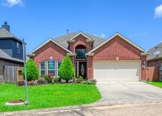 Property at 3505 Firenze Dr, Friendswood, TX 77546, 4 beds, 3 baths