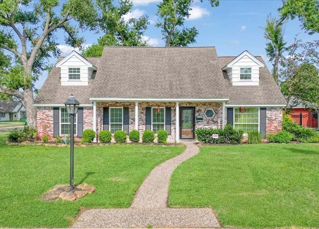 Property at 2103 Southwick St, Houston, TX 77080, 4 beds, 3 baths