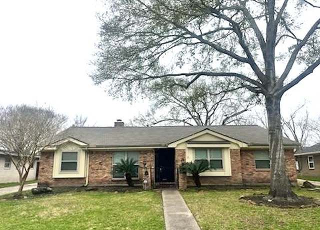 Property at 5914 Warm Springs Rd, Houston, TX 77035, 3 beds, 2 baths