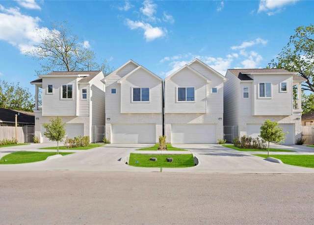 Property at 1914 Erastus St, Houston, TX 77020, 3 beds, 2.5 baths