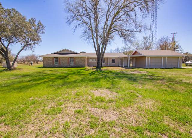Property at 2631 Benbow Rd, Inez, TX 77968, 4 beds, 2 baths