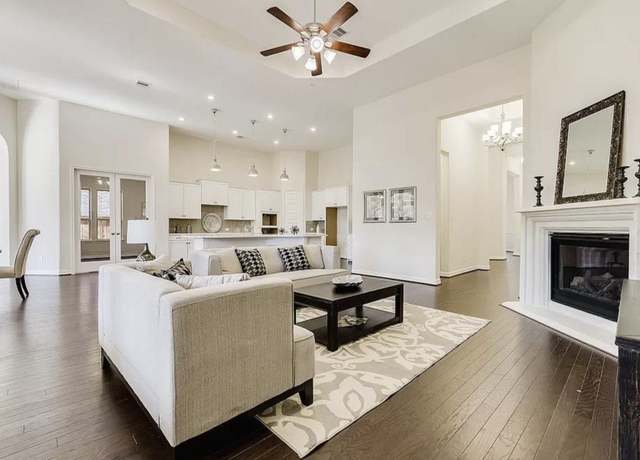 Property at 10407 Roseate Skimmer, Conroe, TX 77385, 4 beds, 3.5 baths