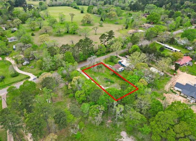 Property at 61 Phelps Slab Rd, Huntsville, TX 77340