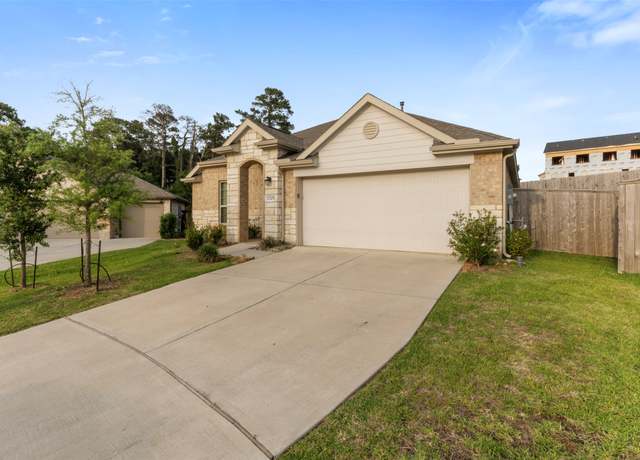 Property at 12305 Delta Timber Rd, Conroe, TX 77304, 4 beds, 2 baths