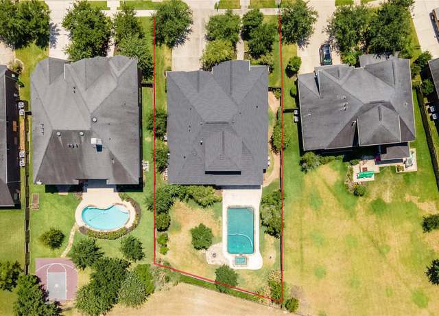 Property at 2422 Monarch Terrace Dr, Katy, TX 77494, 4 beds, 4 baths