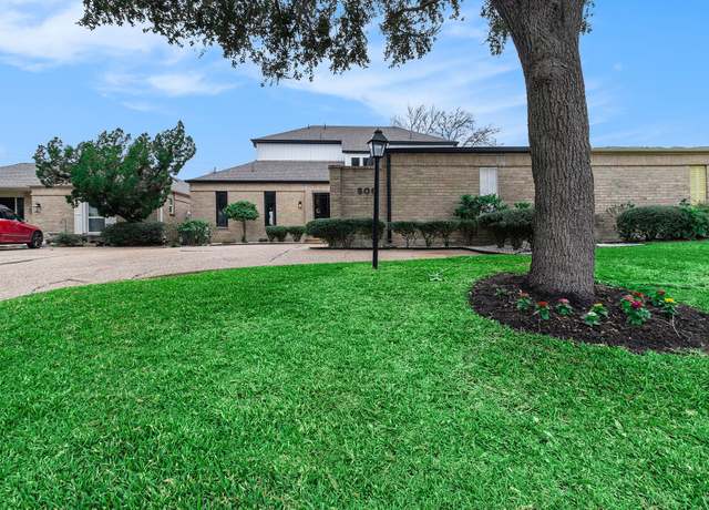 Property at 506 Fox Briar Ln, Sugar Land, TX 77478, 3 beds, 3.5 baths