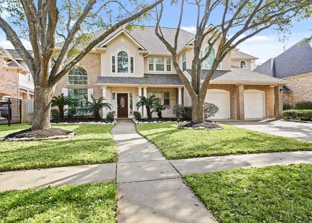 Property at 4207 Penrose Ct, Missouri City, TX 77459, 5 beds, 3.5 baths