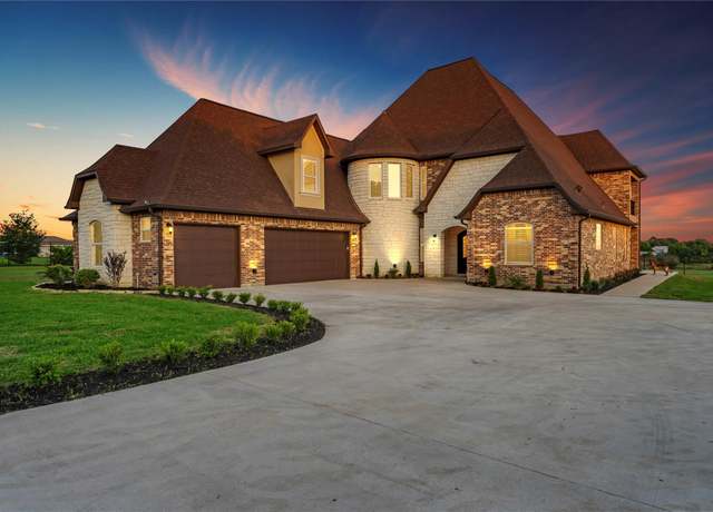 Property at 2830 Airport Rd, Brenham, TX 77833, 7 beds, 4.5 baths