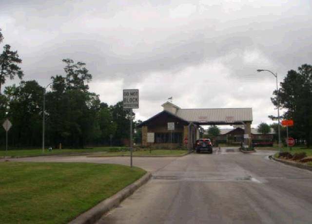 Property at 30627 Hackinson Dr, Spring, TX 77386, 5 beds, 3.5 baths