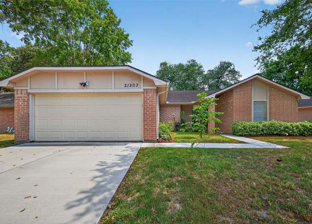 Property at 21203 Park Mount Dr, Katy, TX 77450, 3 beds, 2 baths