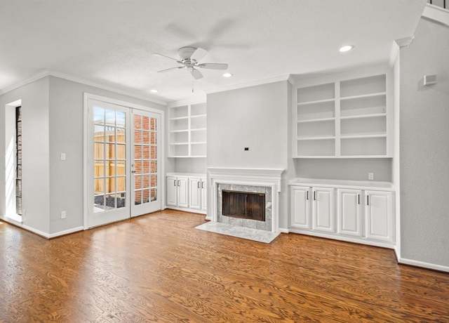 Property at 4132 Childress St, Houston, TX 77005, 2 beds, 2.5 baths