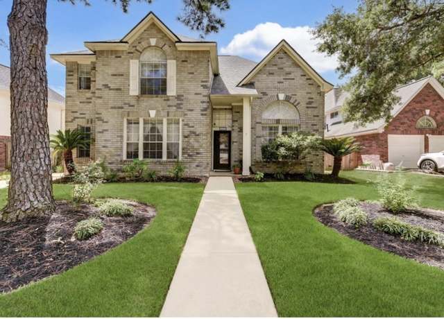 Property at 16723 Scenic Gardens Dr, Spring, TX 77379, 4 beds, 2.5 baths