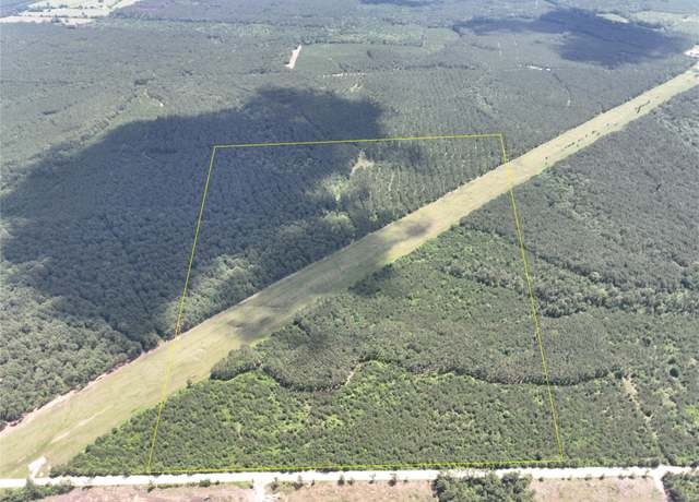 Property at 10 Friday Rd, Groveton, TX 75845