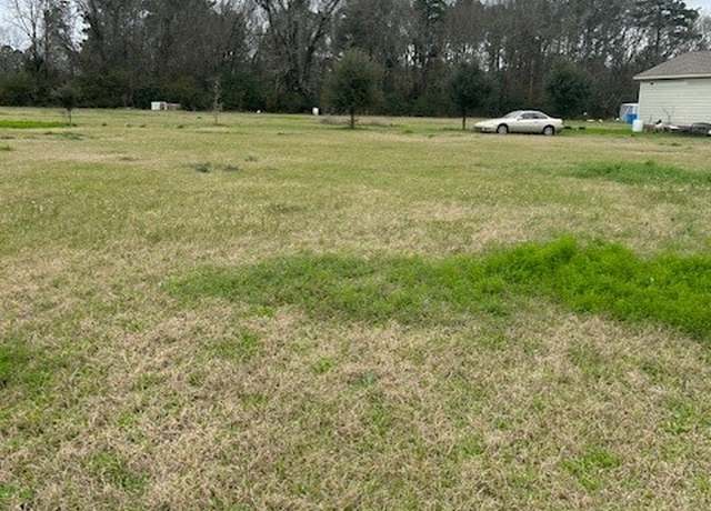 Property at 18382 Parker Rd, Cleveland, TX 77328